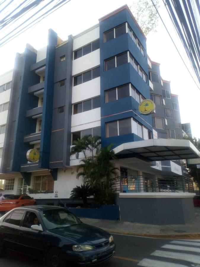 Apartahotel Jardines Metropolitanos 산티아고 데 로스 카바예로스 외부 사진
